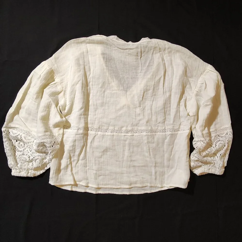 NWT‎ Sanctuary Heirloom Blouse L
